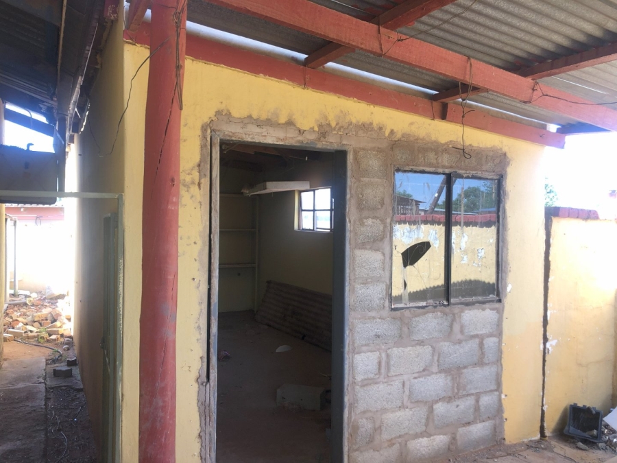 2 Bedroom Property for Sale in Bolokanang Free State